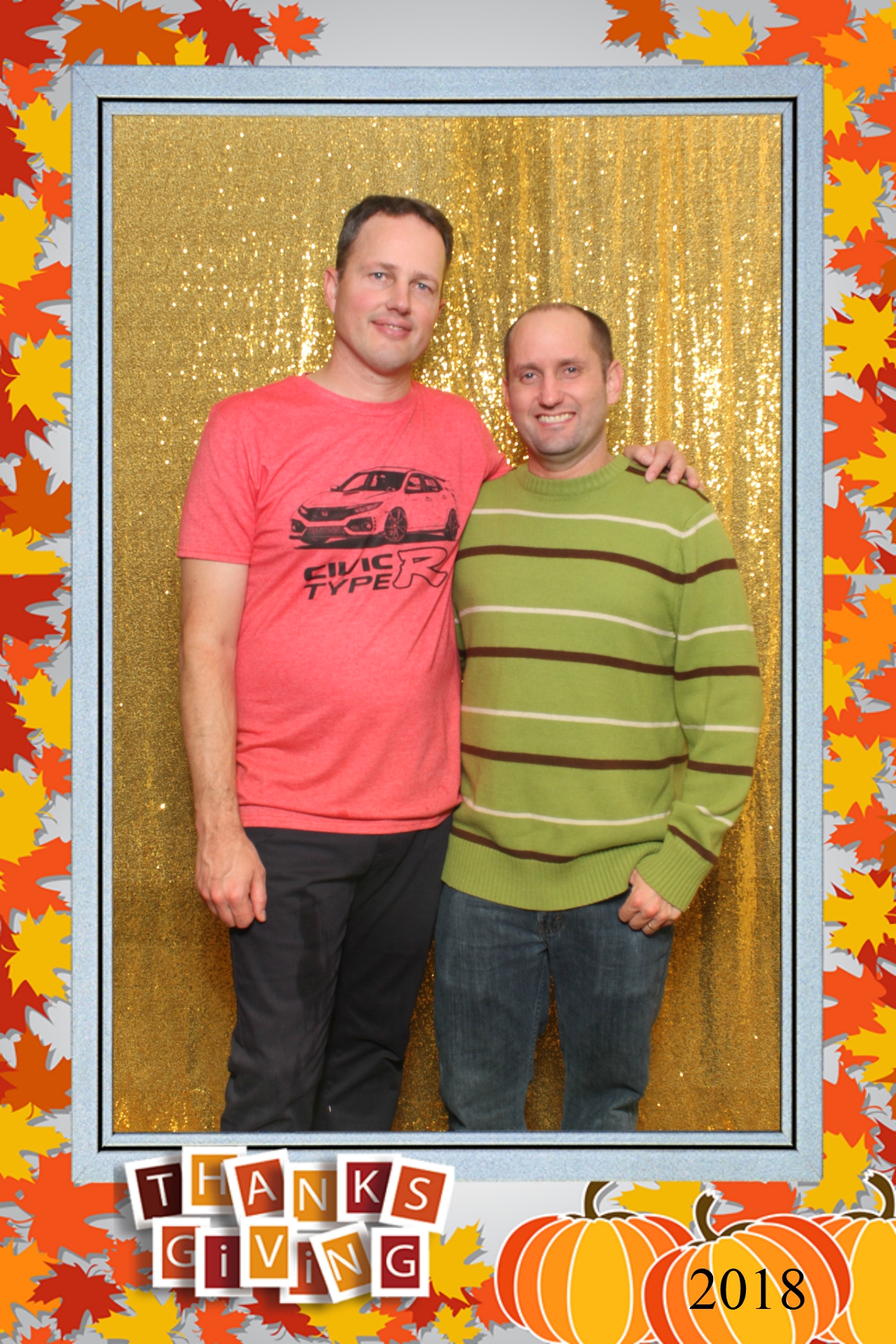 Thanksgiving 2018 | View more photos from the event at gallery.niknoxphotobox.com/u/NiKnox-Photo-Box/Thanksgiving-2018